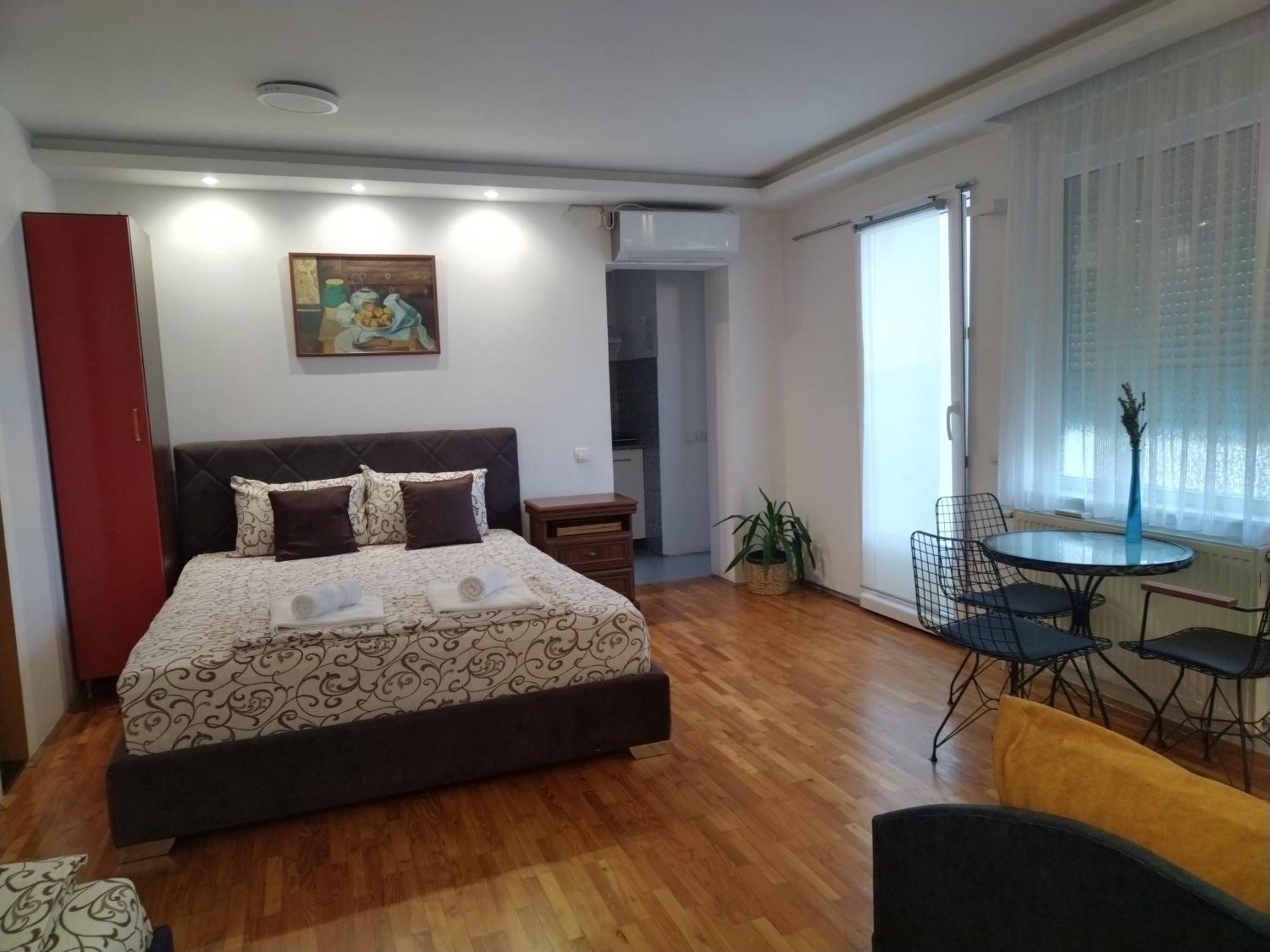Apartmani Pause Ниш Экстерьер фото