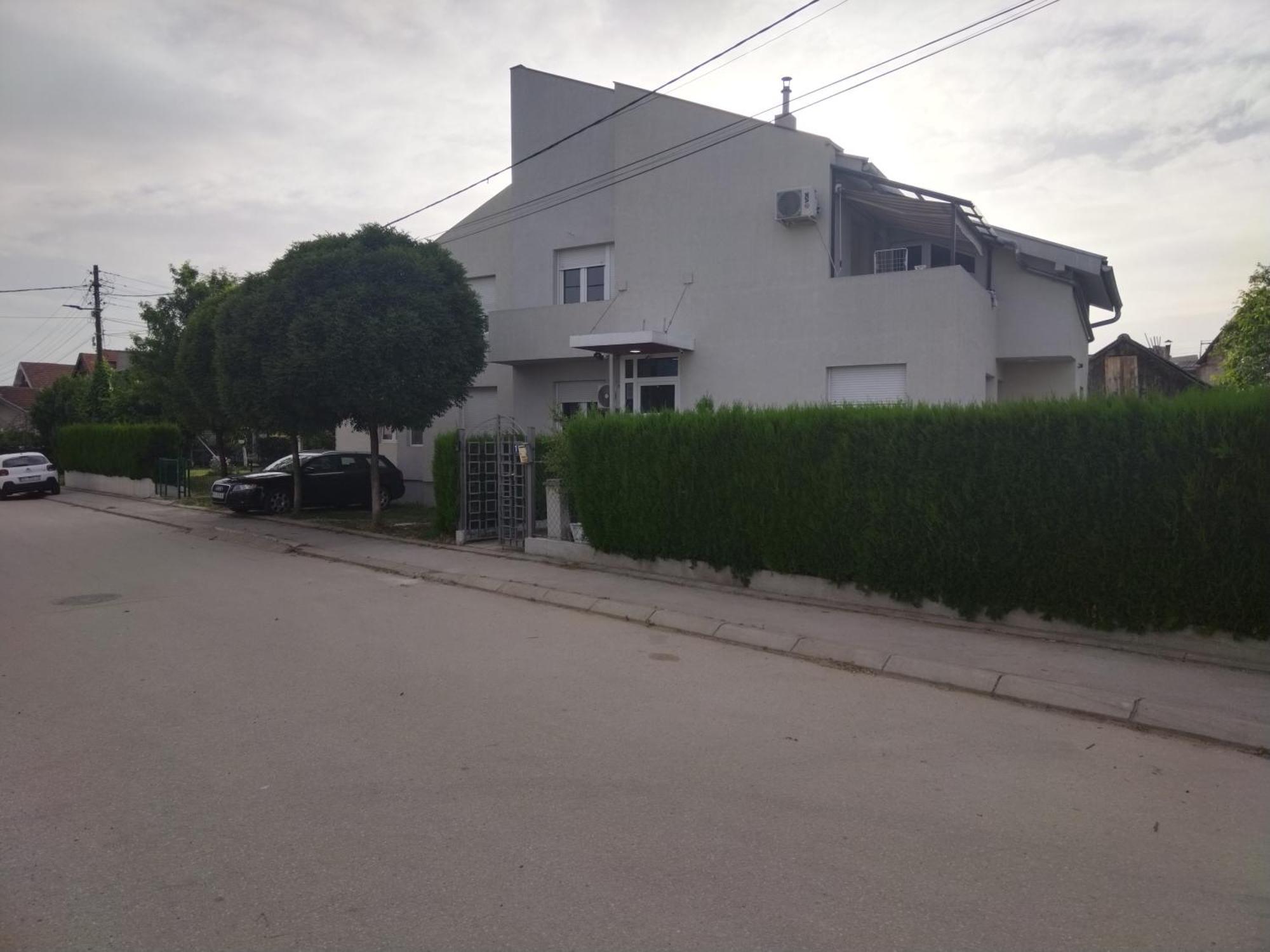 Apartmani Pause Ниш Экстерьер фото